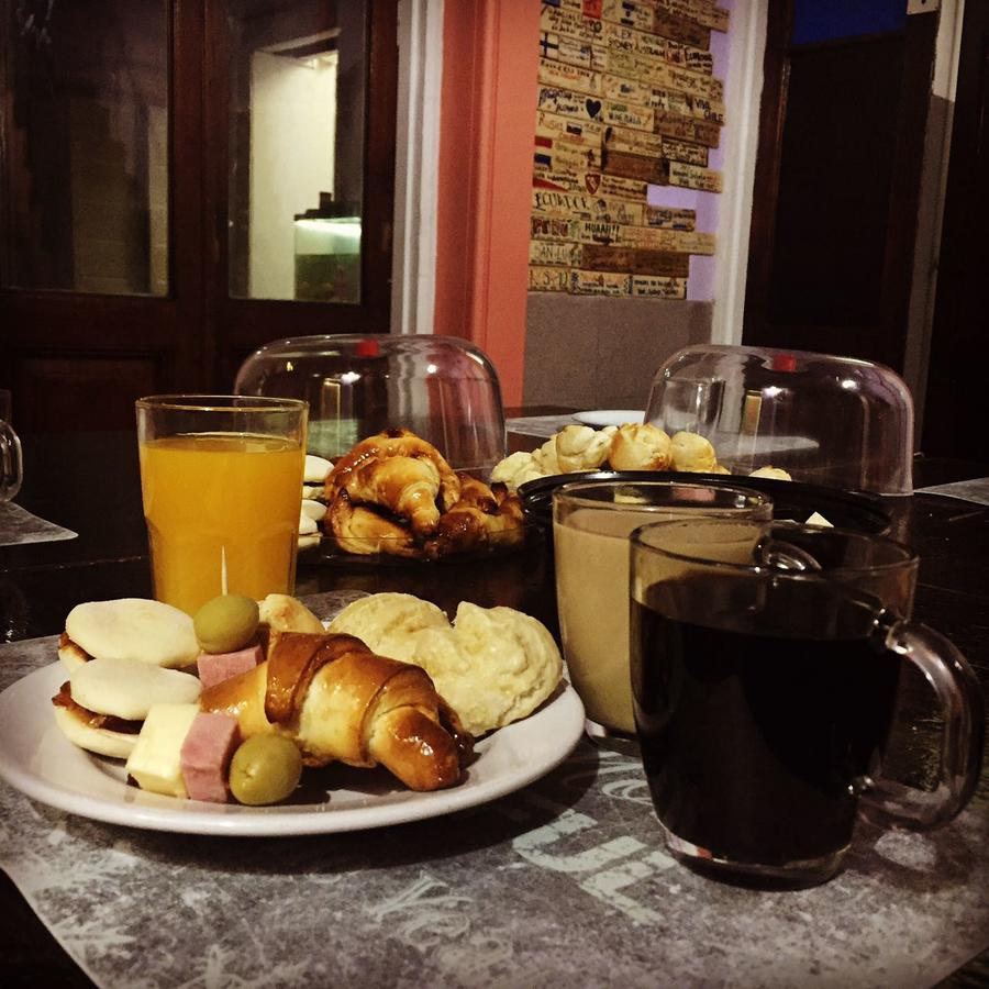 Charcas Hostel Buenos Aires Zewnętrze zdjęcie